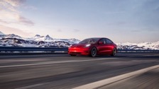 Tesla_Model_3_2021-04-thumb.jpg Tesla Model 3 Long Range Dual Motor