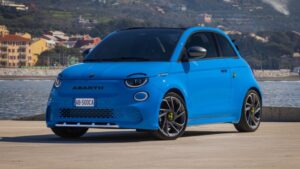 Abarth_500e_Convertible-01.jpg Abarth 500e Convertible
