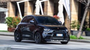 Abarth_500e_Hatchback-01.jpg Abarth 500e Hatchback