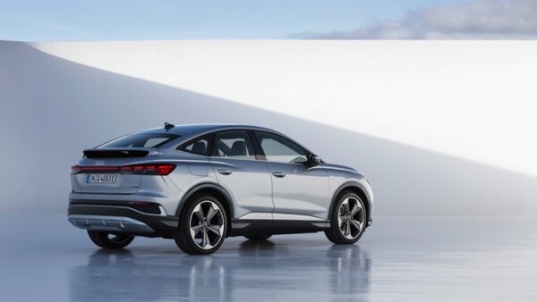 Audi_Q4_e-tron_Sportback_2021-06.jpg Audi Q4 Sportback e-tron 55 quattro