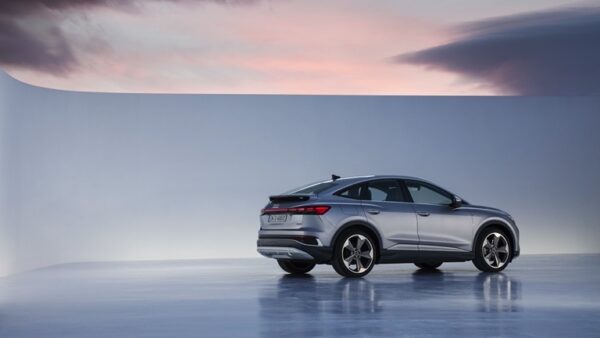 Audi_Q4_e-tron_Sportback_2021-07.jpg Audi Q4 Sportback e-tron 55 quattro