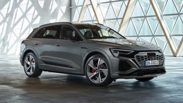 Audi_Q8-etron-2023-01.jpg Audi Q8 e-tron 50 quattro