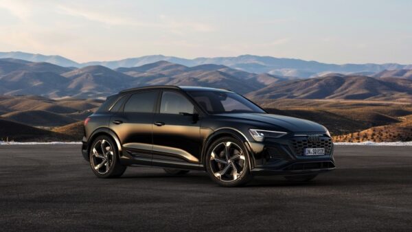 Audi_SQ8-etron-2023-03.jpg Audi SQ8 e-tron