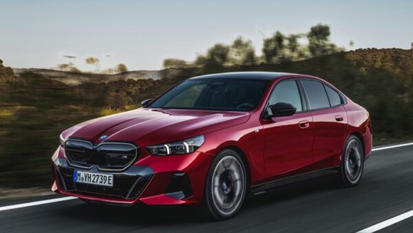 BMW_i5_M60_xDrive_Sedan-01.jpg BMW i5 M60 xDrive Sedan