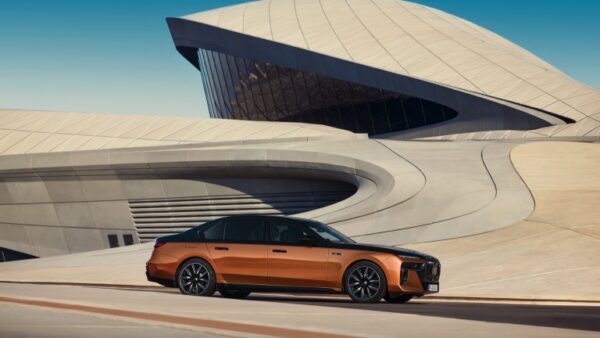 BMW_i7_M70_2023-02.jpg BMW i7 M70 xDrive