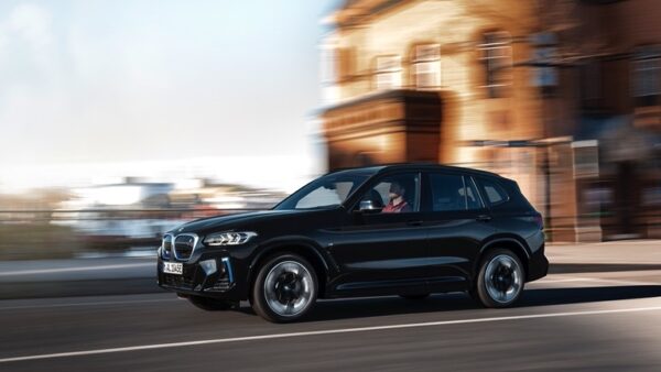 BMW_iX3_2022-05.jpg BMW iX3