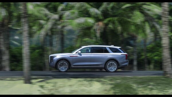 Hongqi_E-HS9-05.jpg Hongqi E-HS9 84 kWh
