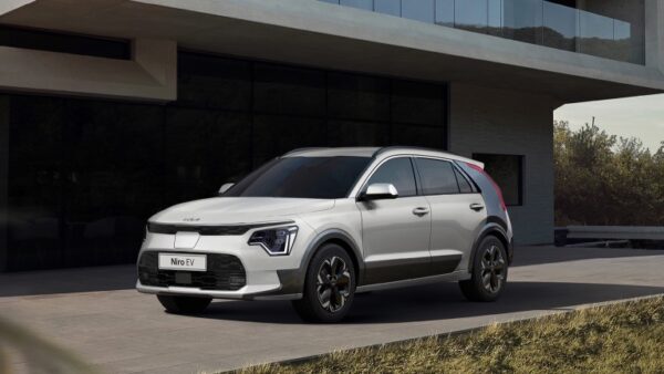 Kia-NiroEV-2022-01.jpg Kia Niro EV