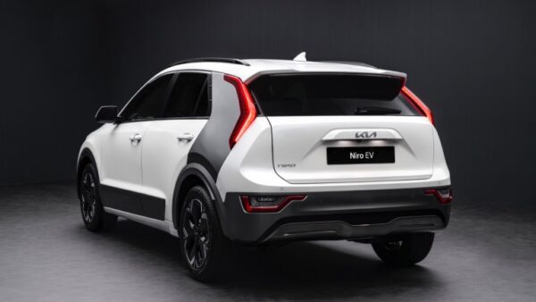 Kia-NiroEV-2022-03.jpg Kia Niro EV