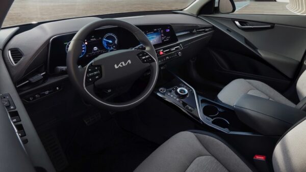 Kia-NiroEV-2022-08.jpg Kia Niro EV