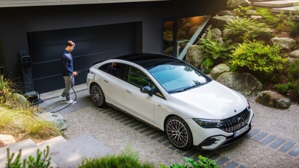 Mercedes EQE AMG 53 4MATIC+