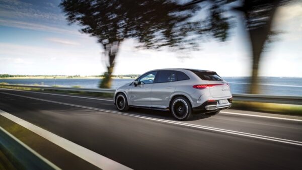 Mercedes_EQE_AMG_SUV-02.jpg Mercedes EQE SUV AMG 53 4MATIC+