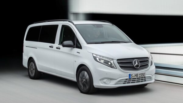 Mercedes_eVito_2021-01.jpg Mercedes eVito Tourer Extra-Long 90 kWh