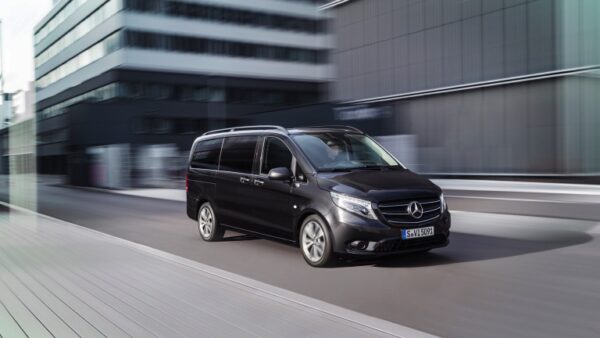Mercedes_eVito_2021-05.jpg Mercedes eVito Tourer Extra-Long 90 kWh