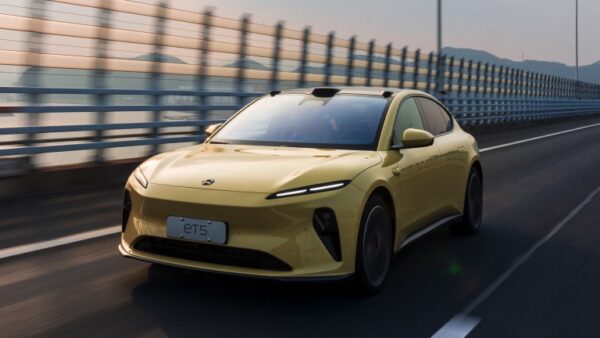 NIO_ET5-03.jpg NIO ET5 100 kWh