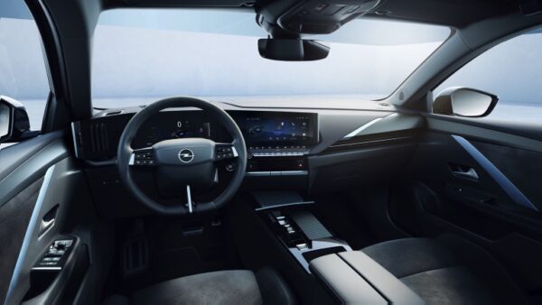 Opel_Astra_Electric-05.jpg Opel Astra Electric