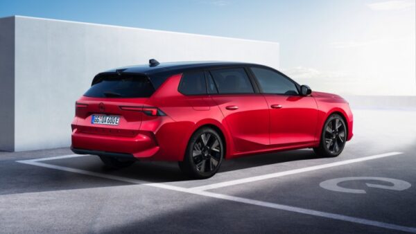Opel_Astra_Sports_Tourer_Electric-05.jpg Opel Astra Sports Tourer Electric