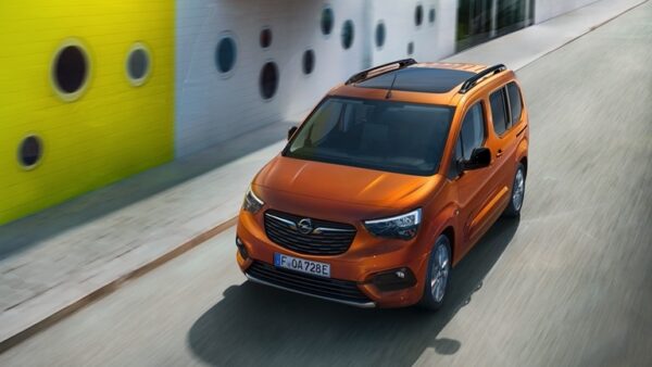 Opel_Combo-e_Life-02.jpg Opel Combo-e Life 50 kWh