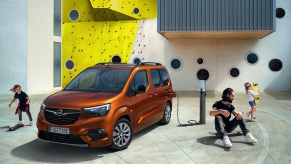 Opel_Combo-e_Life-05.jpg Opel Combo-e Life 50 kWh
