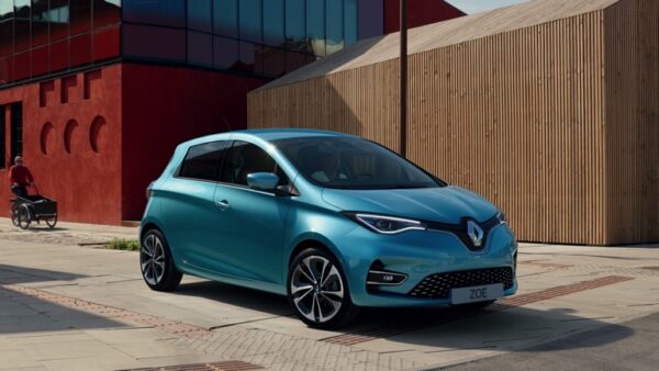 Renault_Zoe_2020-01.jpg Renault Zoe ZE50 R135