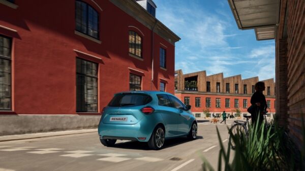 Renault_Zoe_2020-03.jpg Renault Zoe ZE50 R135