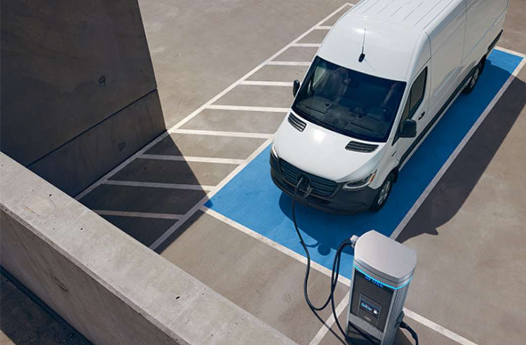 مرسيدس إي سبرينتر