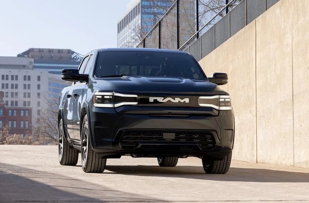 شاحنة رام الكهربائية (RAM)